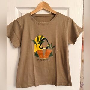 Brown Graphic T-Shirt with Tropical Design